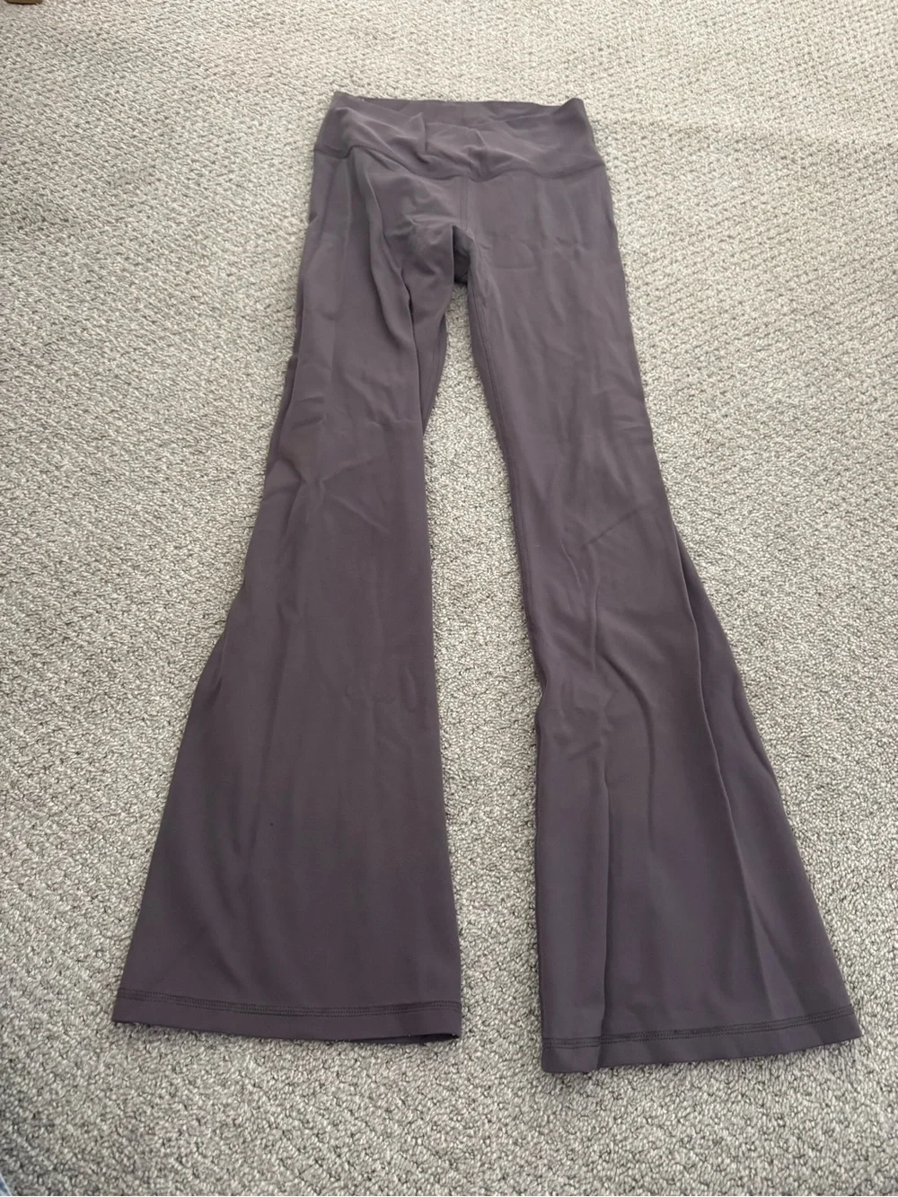 Girls CRZ Yoga Cross Top FlarePants in Dark Gray